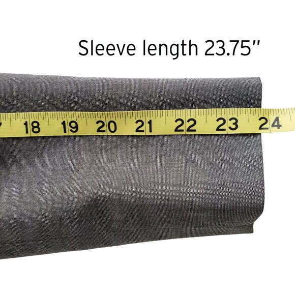 Anne Klein Round Neckline 5 Button Gray Lightweight Wool Blend Skirt Suit Size 2 - Picture 13 of 16